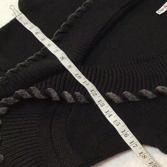 🌼Vintage🌼 Chic-Knits faux fur trimmed cardigan size medium - Picture 9 of 11